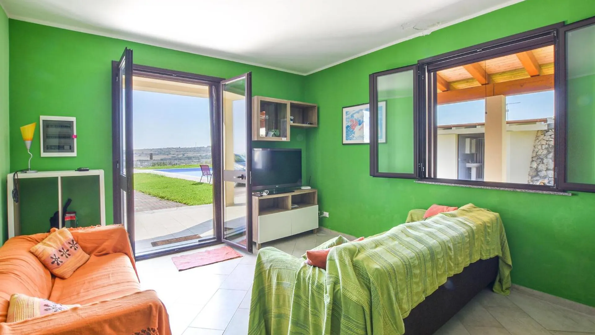 Ferienhaus 5 Bedroom Gorgeous Home In Brucoli